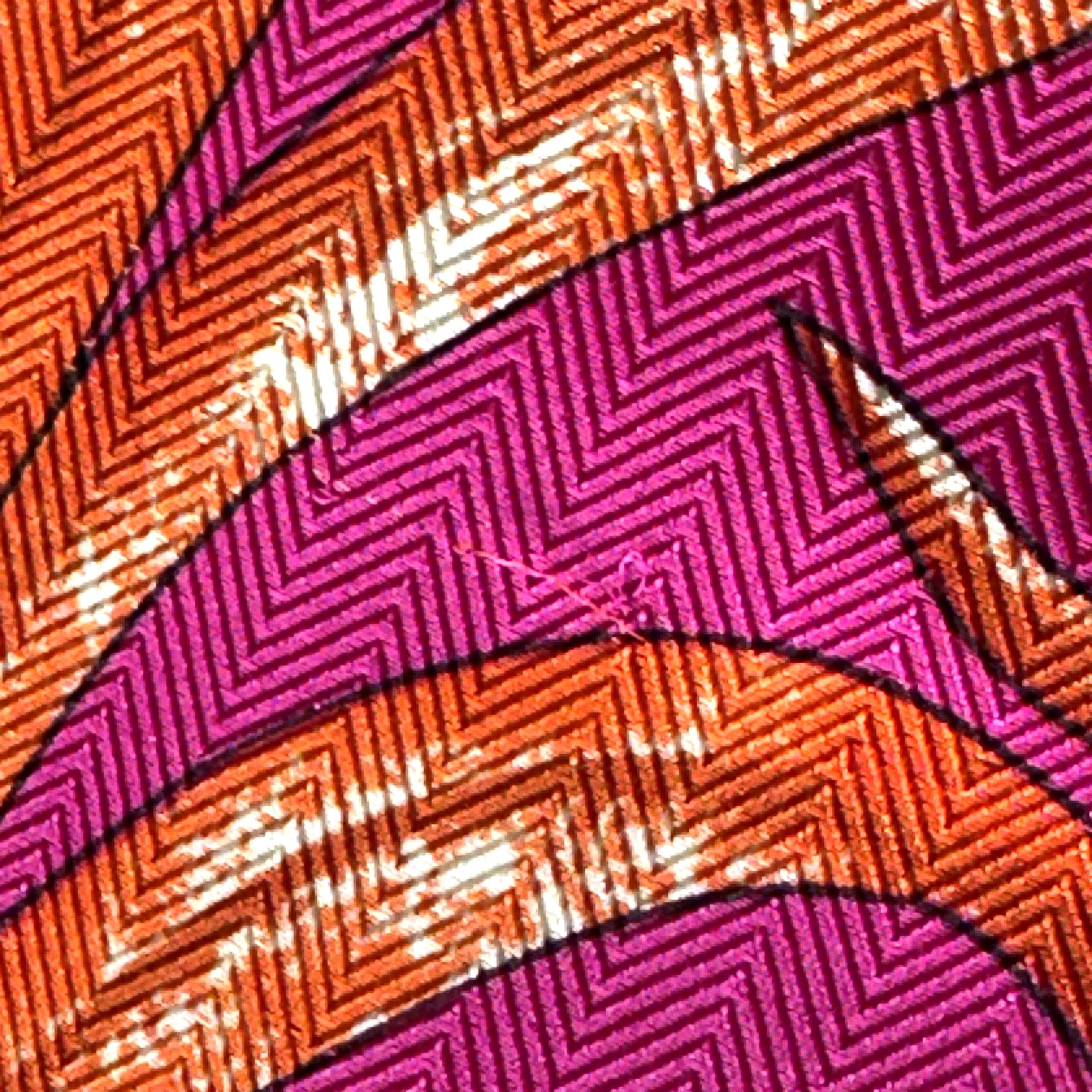 Carré Hermès La Marche du Zambèze 140 cm soie, détail texture twill et infime fil tiré