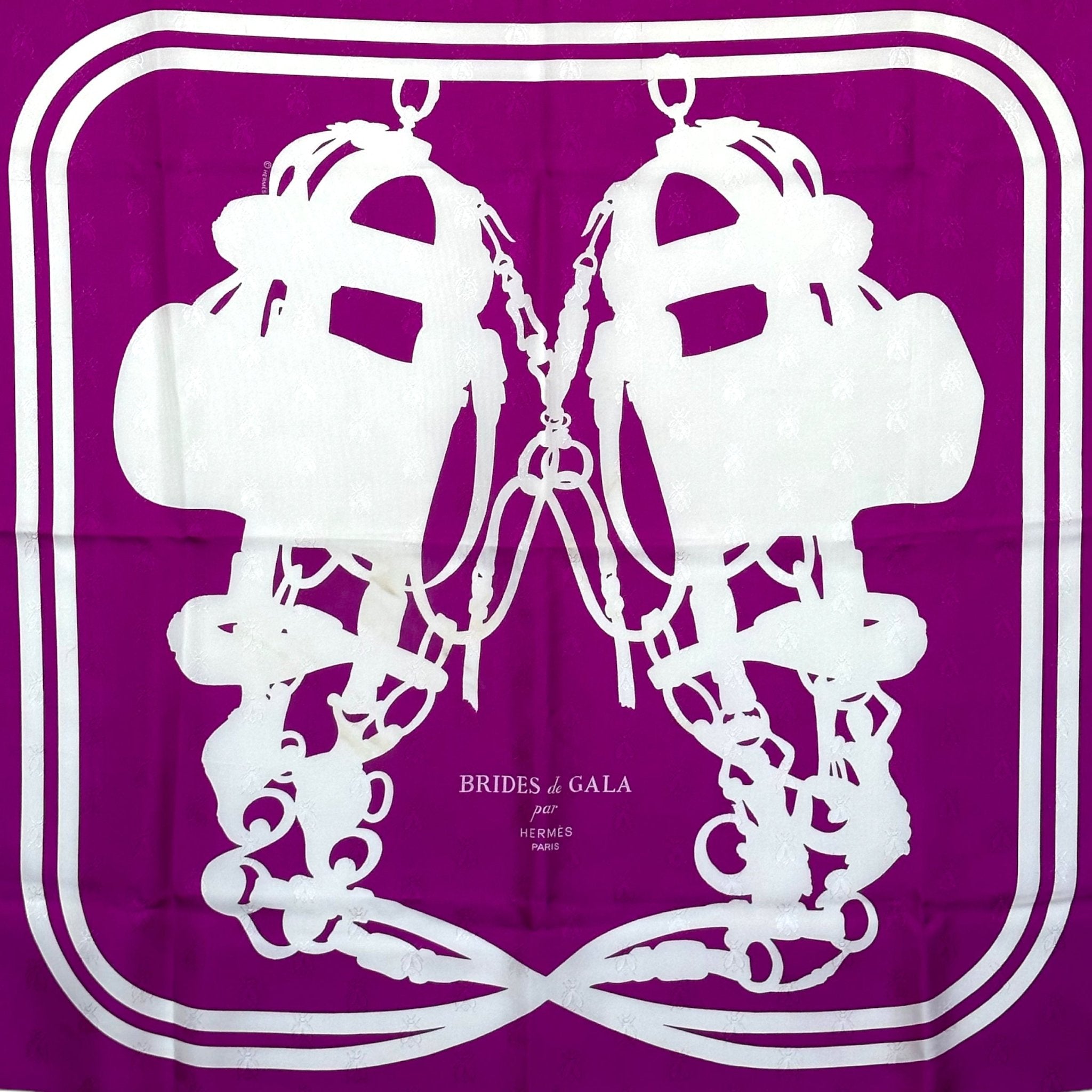 Brides de gala Tatouage - FOULARD HERMES 90CM - Carré Society