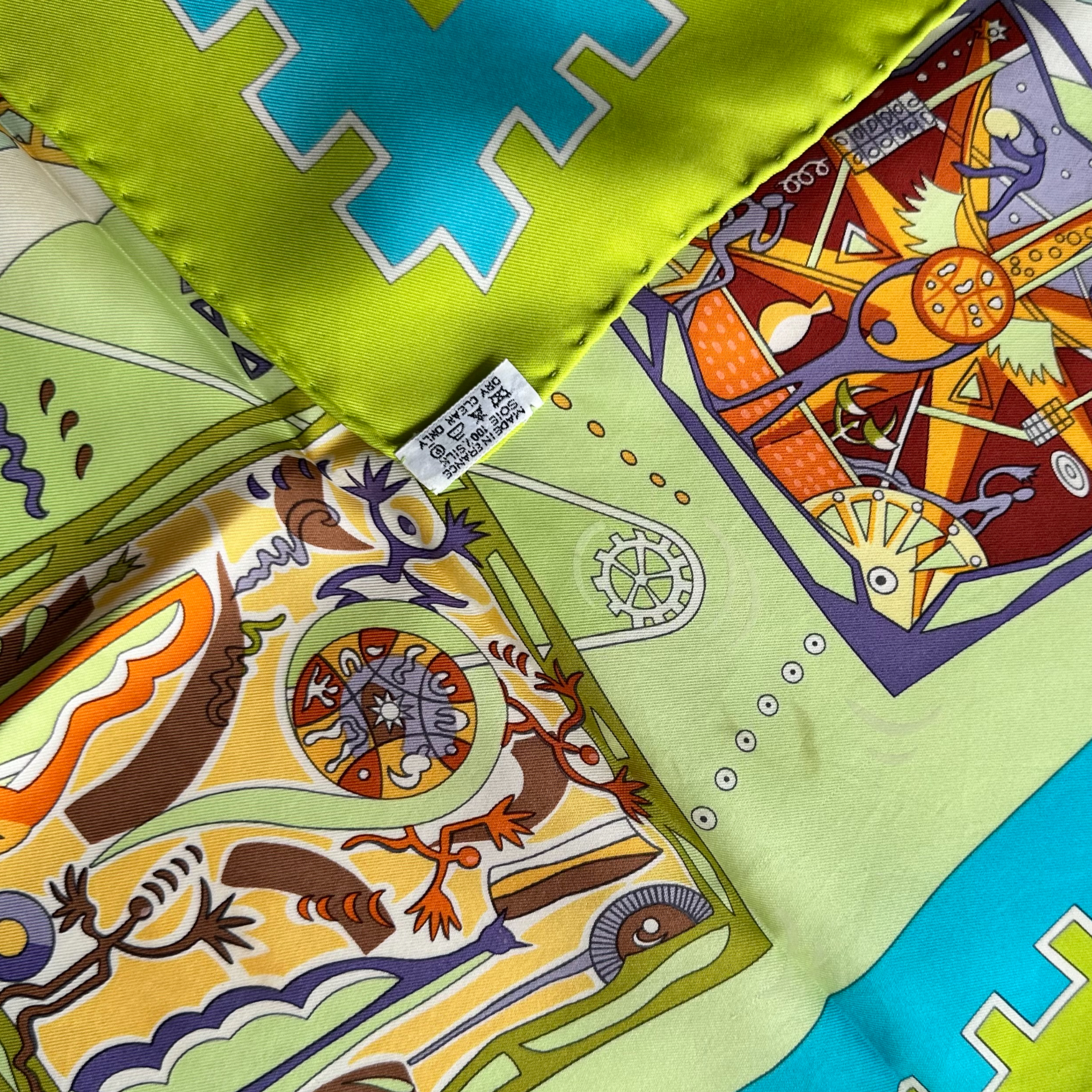 HERMES SQUARE SCARF The mechanics of ideas