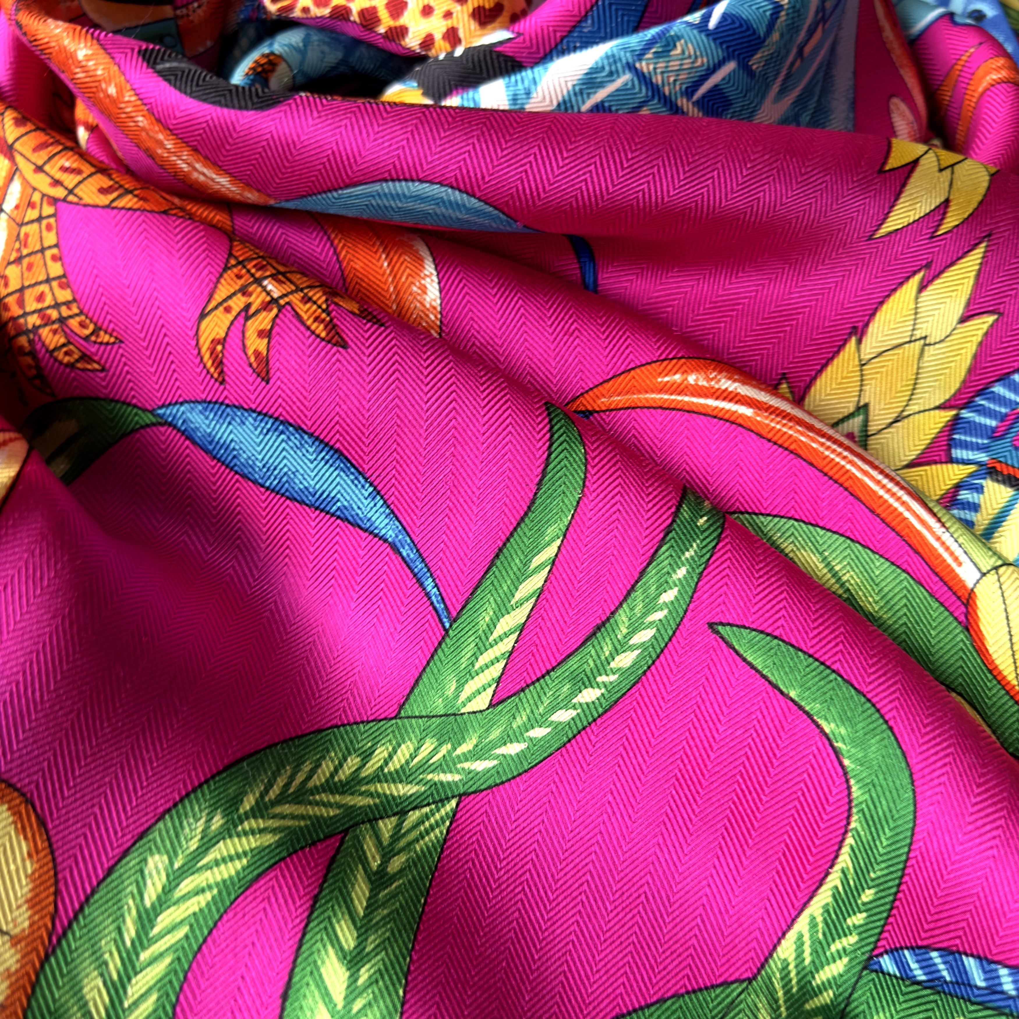 Foulard Hermès géant 140 cm – La Marche du Zambèze – Ardmore Artists (2016)