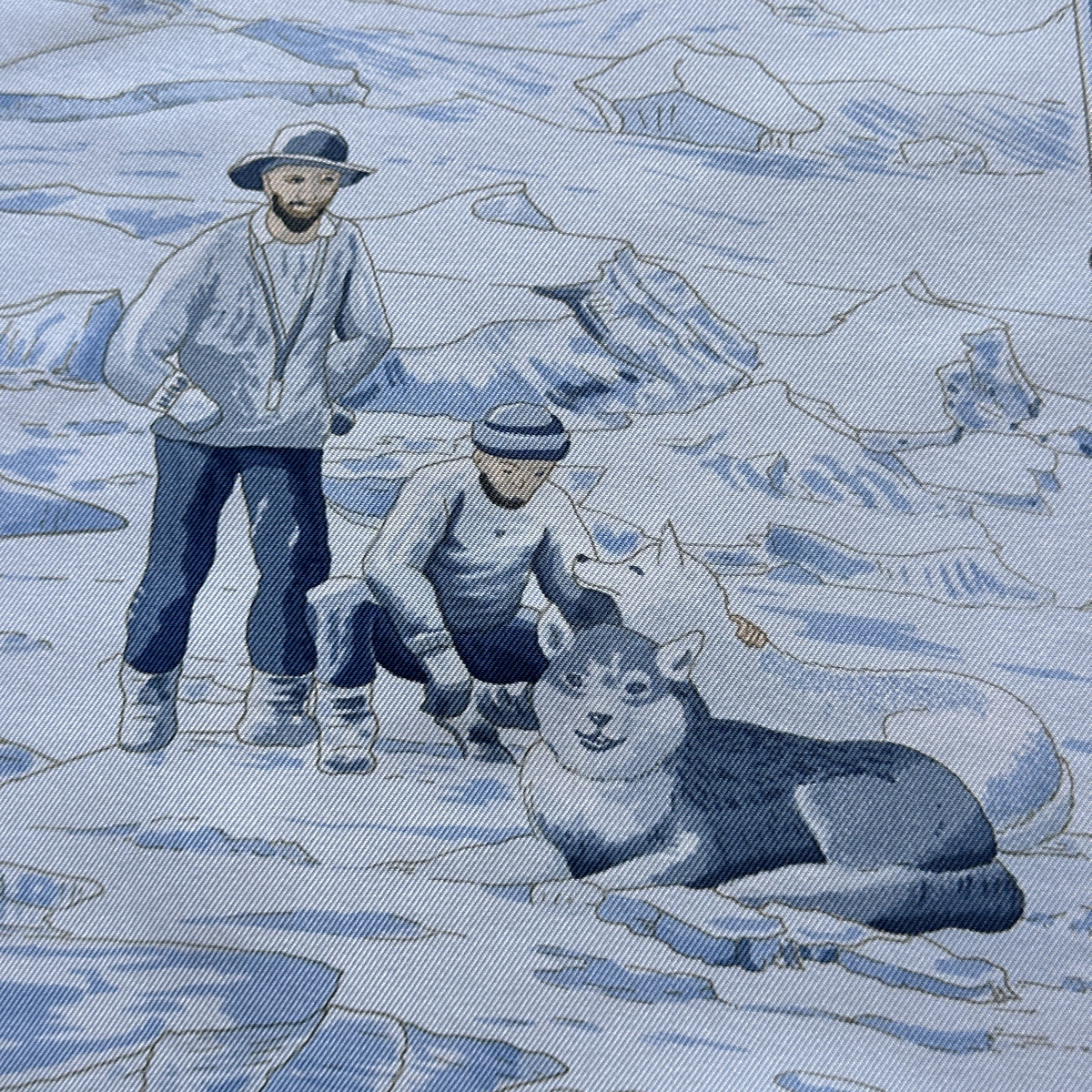 Carré Hermès Hommage à Shackleton Zoé Pauwels 90 cm soie, explorateurs et chien de traîneau couché